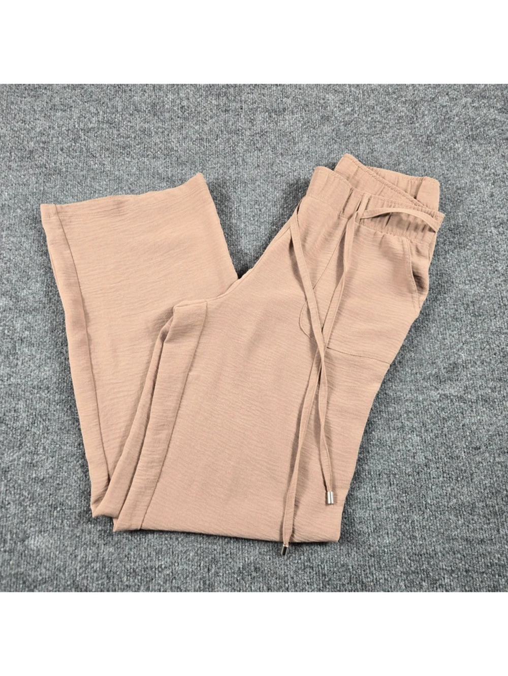 Chloe + Jasmine Taupe Wide Leg Drawstring Pants Size M